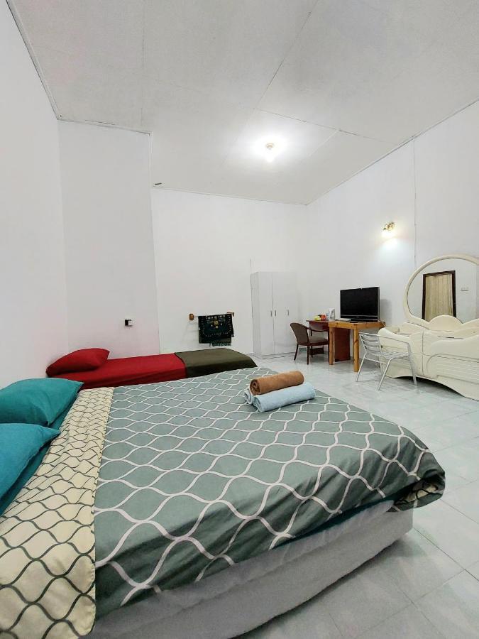 Rumah Rehat Qnm Holidays Kuala Terengganu Buitenkant foto